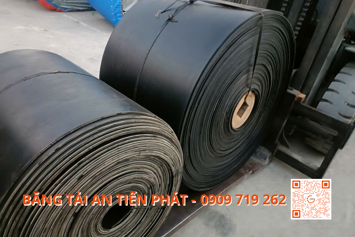 tấm lót cao su đen